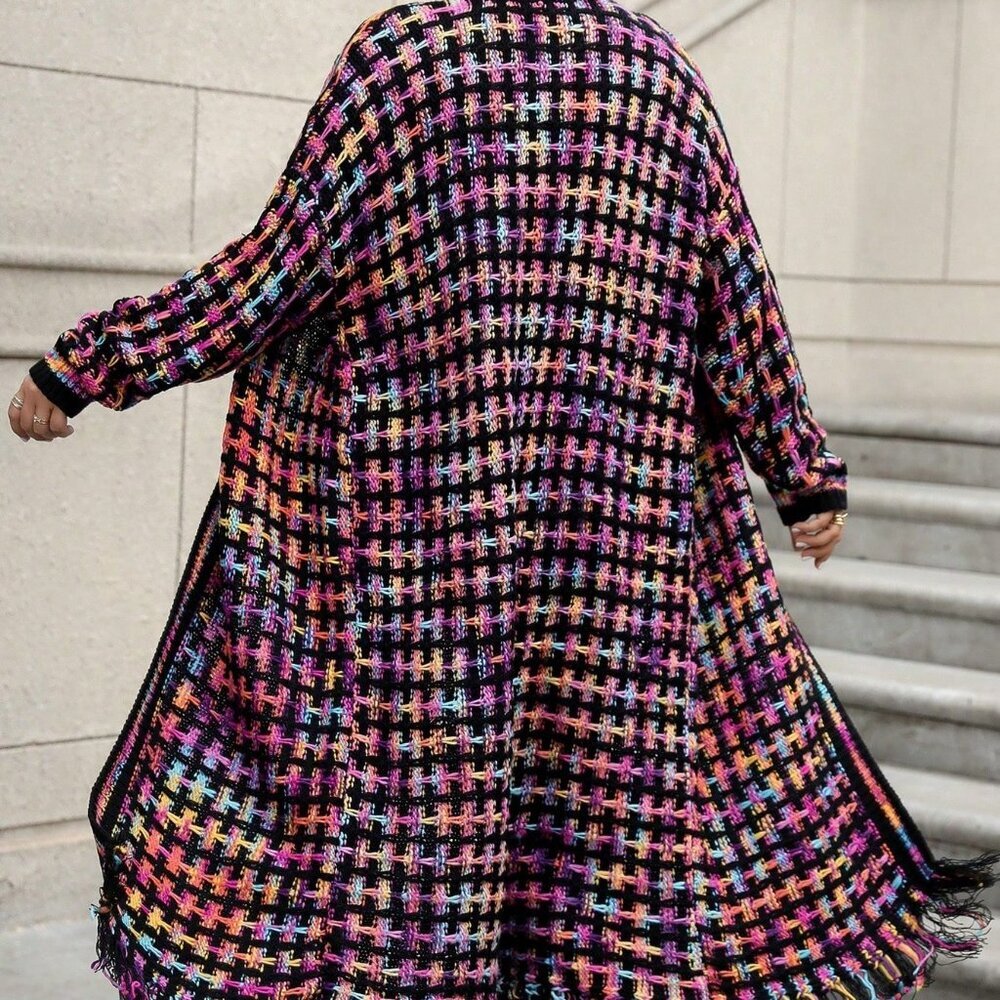 Multicolor Casual Women's Plus Size Long Plaid Mixed Color Fringed Hem Cardigan - Picture 5 of 7